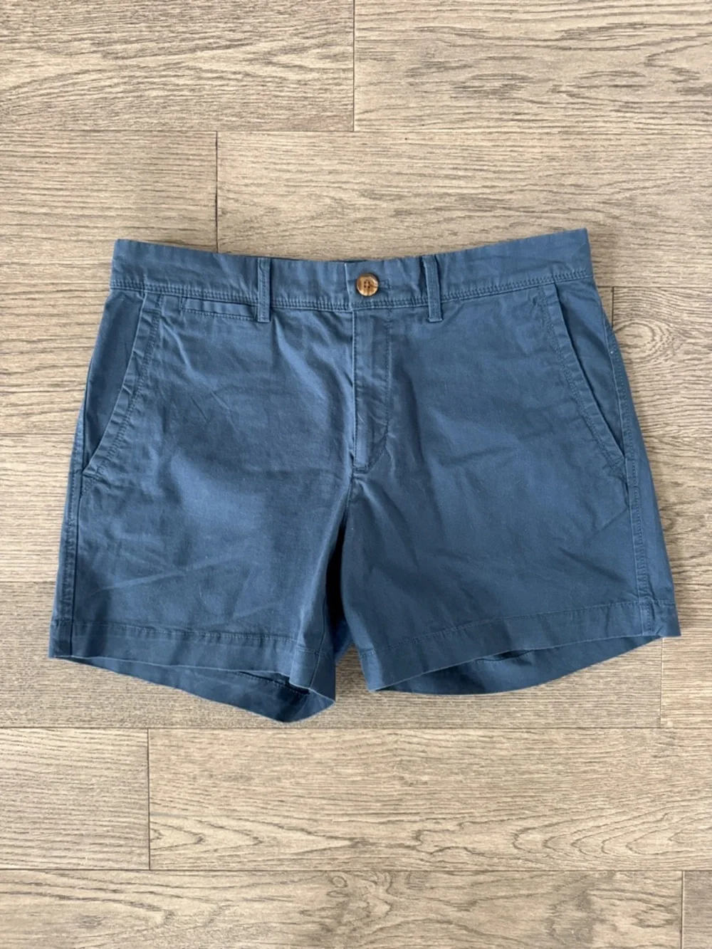 🌼BANANA REPUBLIC🌼 Mid-Rise Navy Chino Shorts, Size 4 - Picture 1 of 7